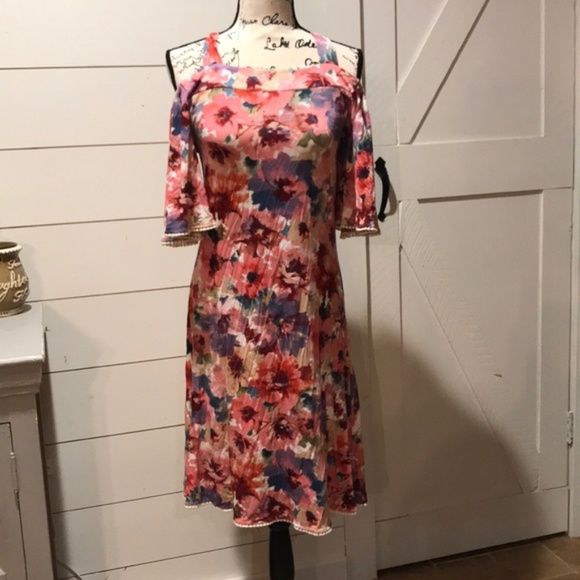 CUPIO FLORAL Summer DRESS COLD SHOULDER SWING  size L - Picture 2 of 9